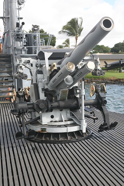 5"/25 caliber gun